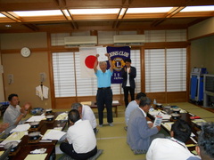 委嘱状を受けるL佐藤正一