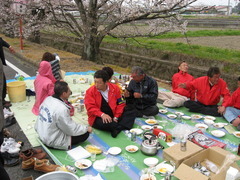 次第に雨足が強くなり・・・