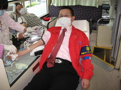 献血に参加したクラブ員2