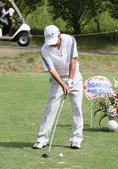 Ｌ武藤　毅のスパーショット ニアピン賞獲得！！