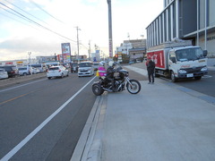 津島警察署到着