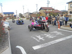 ミス交通安全も単車に乗って参加